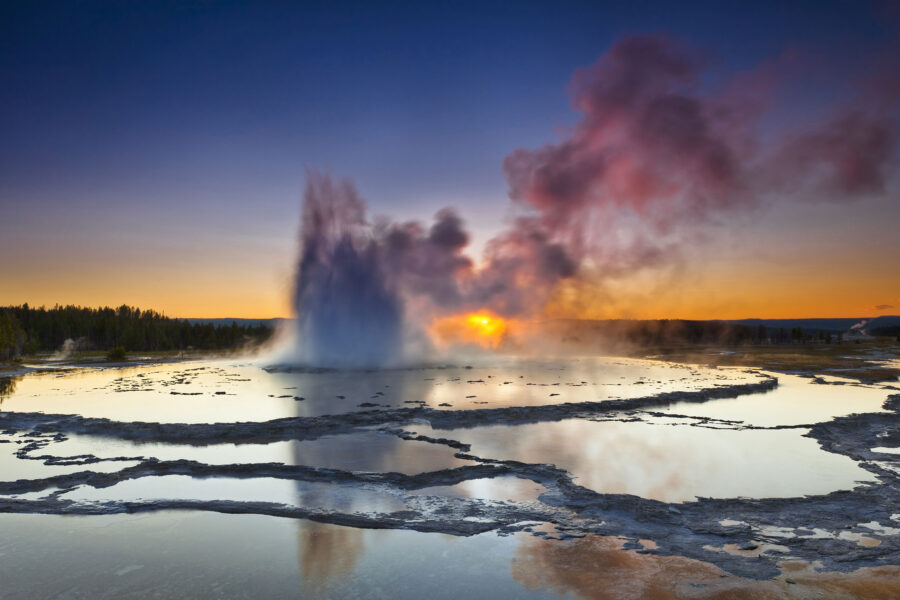 ENERGIA GEOTERMALĂ TEZAURUL DE ENERGIE CURATĂ AL ROMÂNIEI articol geotermal fppg